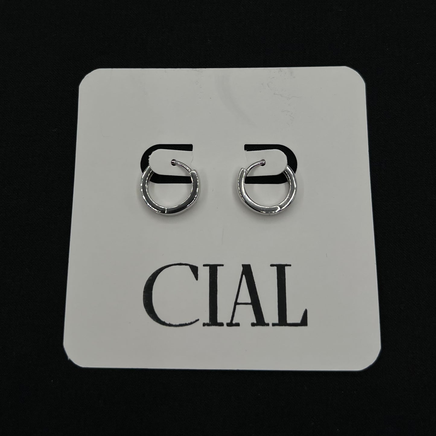 Small Huggie Hoops